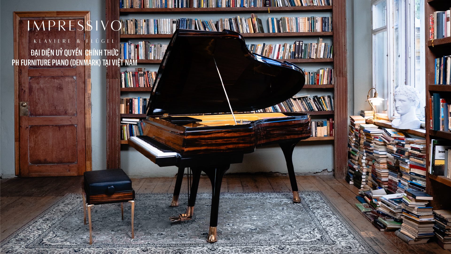 PH Bow Grand Piano 10